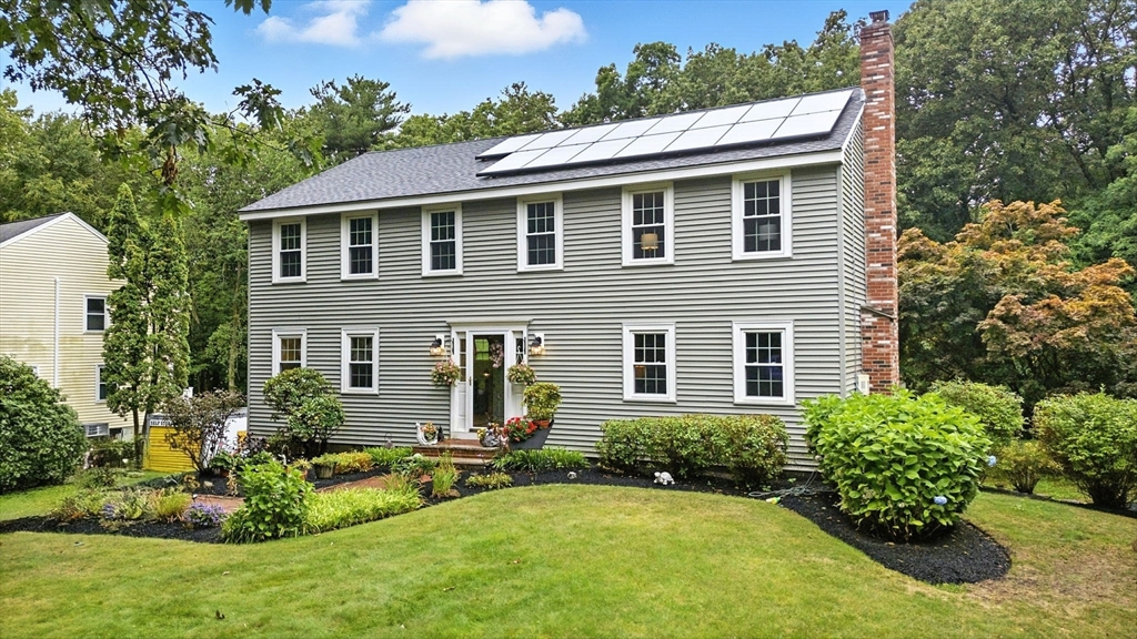 9 Ellsworth Rd