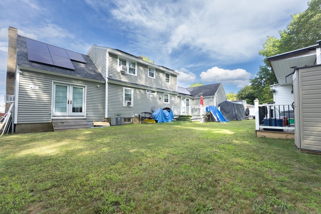 25 Beaconsfield St