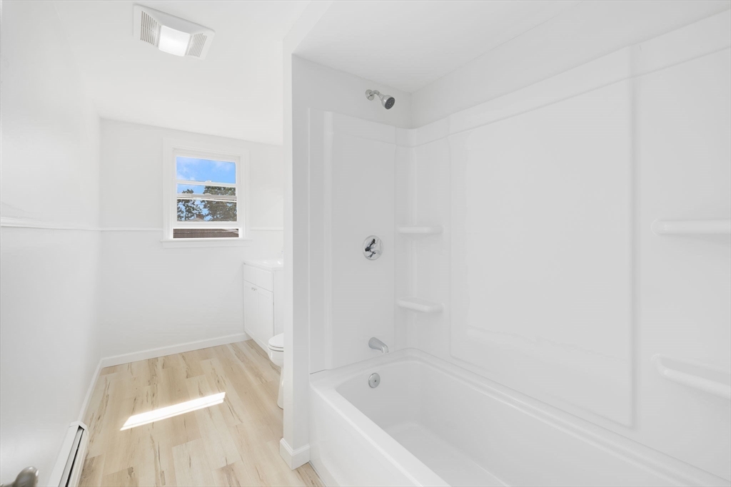 1268 President Ave, Fall River, MA, 1268 President Ave, Fall River, MA Photo #29