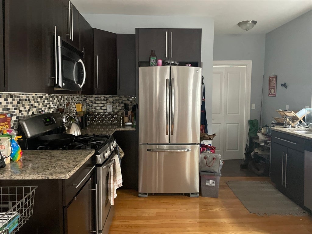 21-23 Marion Rd #2, Belmont, MA Photo #7