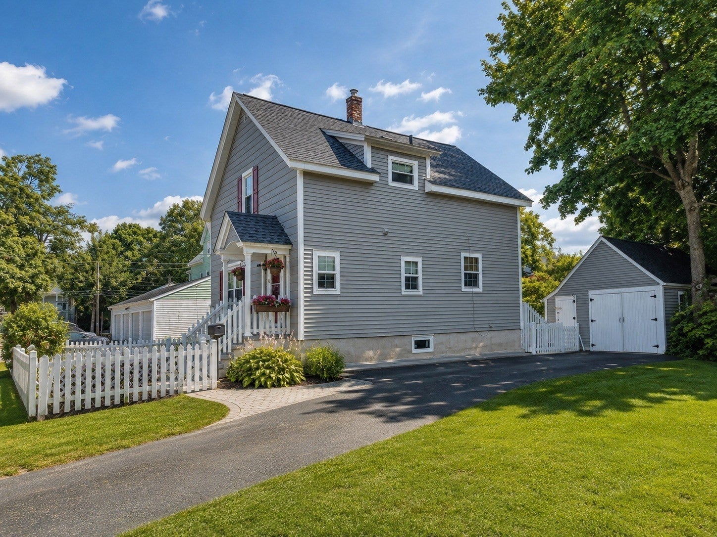 6 Torrey St, Attleboro, MA Photo #2