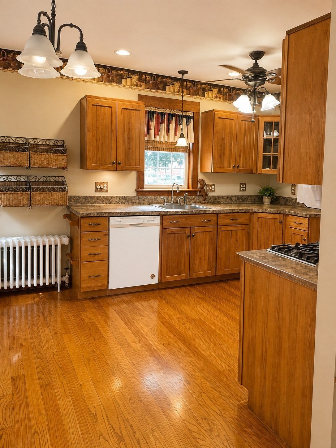 6 Torrey St, Attleboro, MA Photo #10
