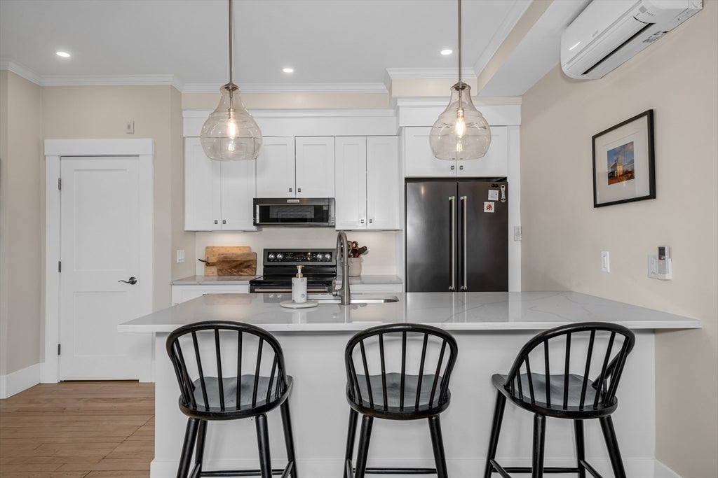 142 Main St #4, Amesbury, MA, 142 Main St #4, Amesbury, MA Photo #10