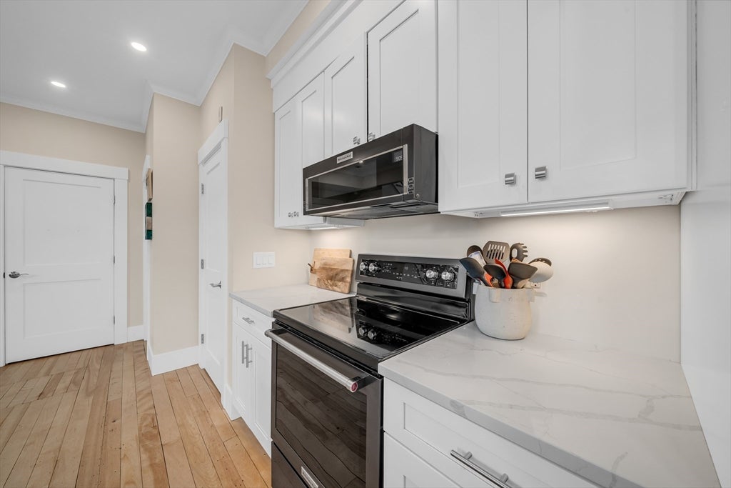 142 Main St #4, Amesbury, MA, 142 Main St #4, Amesbury, MA Photo #7