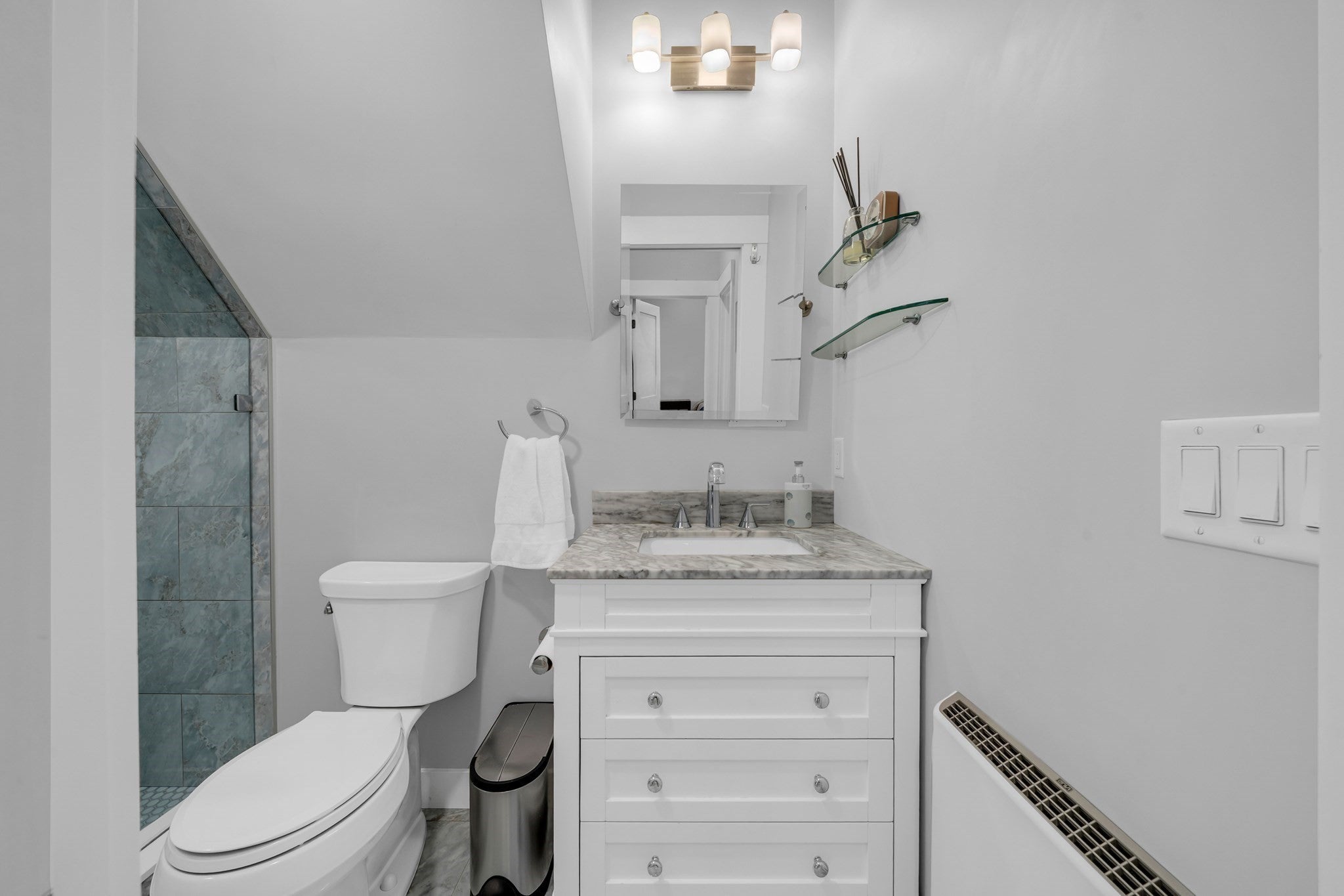 142 Main St #4, Amesbury, MA, 142 Main St #4, Amesbury, MA Photo #29
