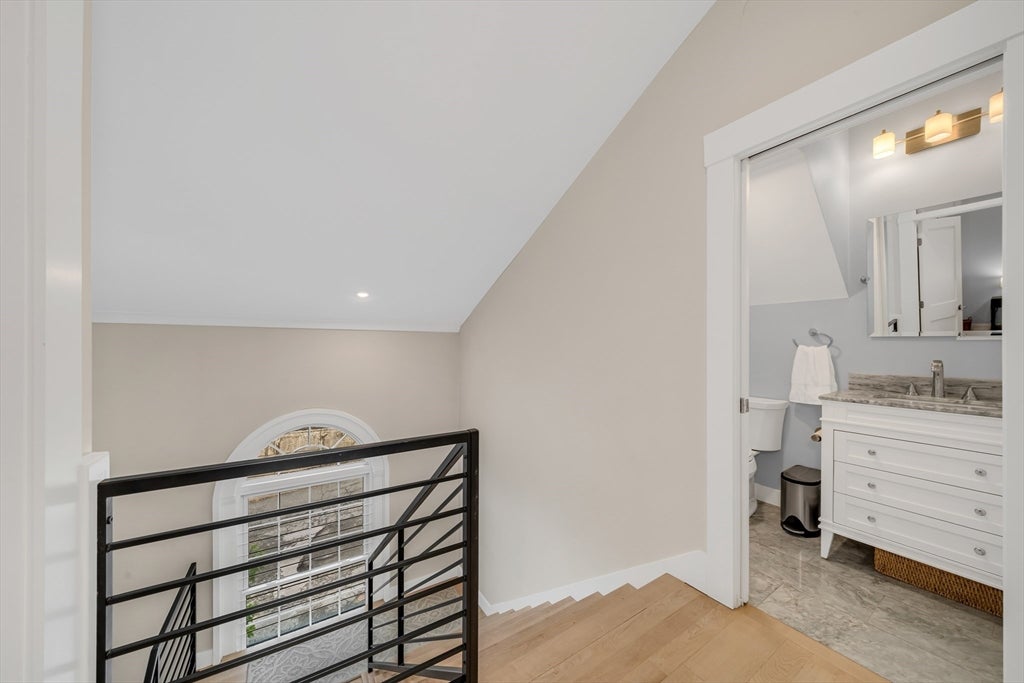 142 Main St #4, Amesbury, MA, 142 Main St #4, Amesbury, MA Photo #21
