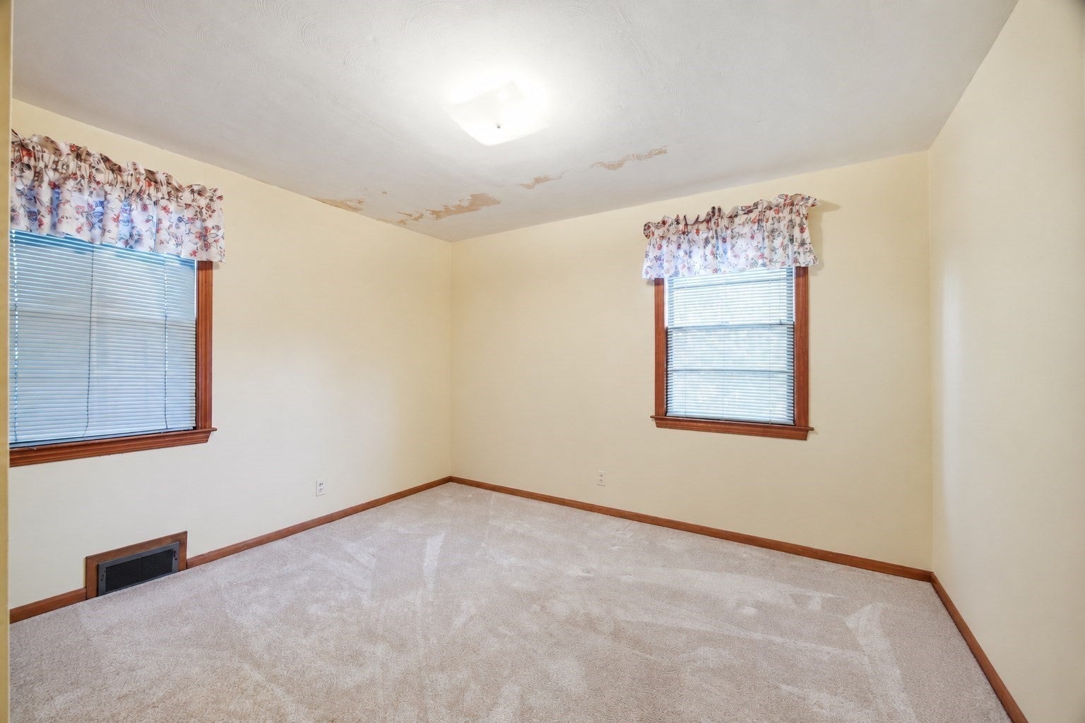 58 Pine Hill Rd, Springfield, MA, 58 Pine Hill Rd, Springfield, MA Photo #13