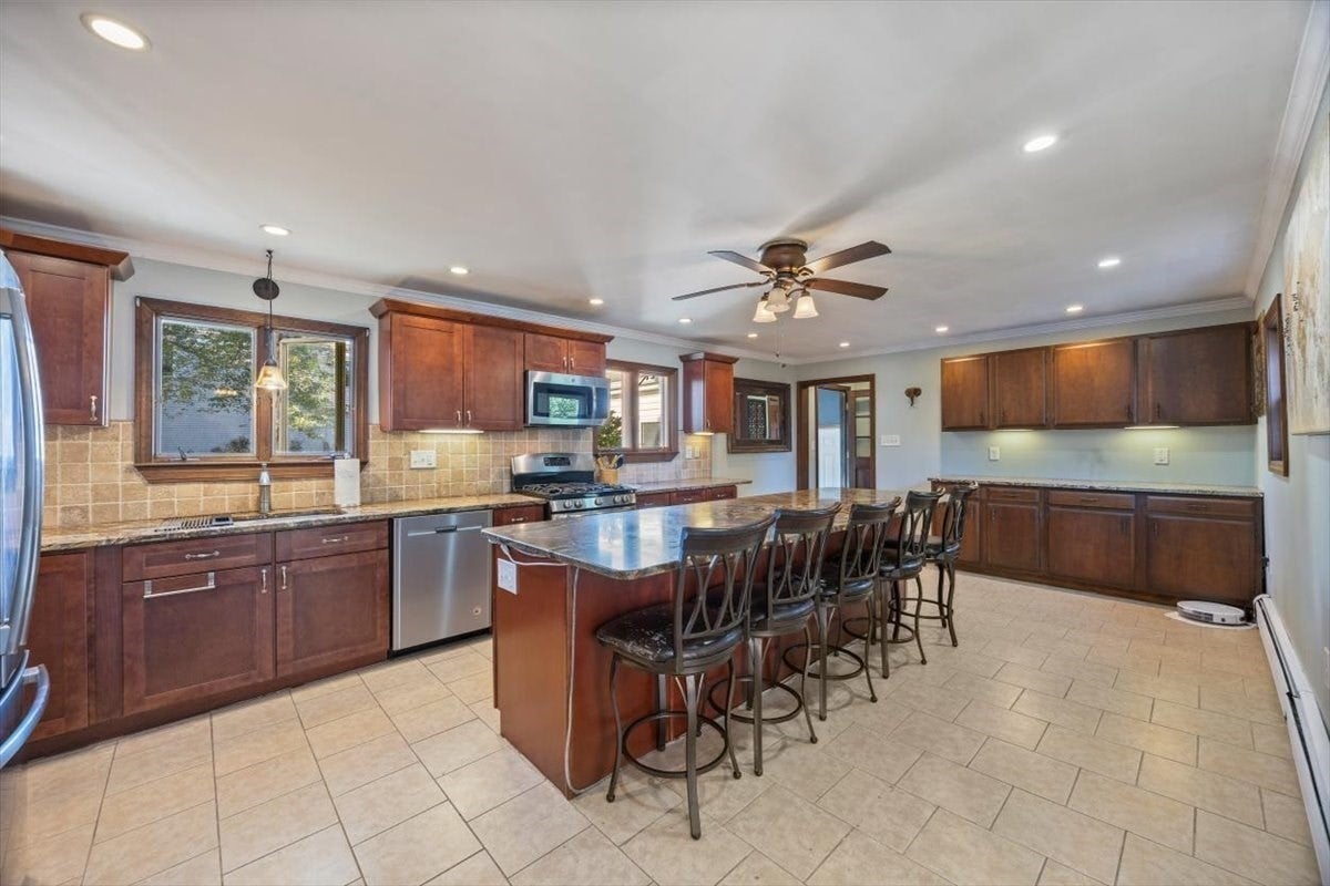 9 Jordan Street, Haverhill, MA, 9 Jordan Street, Haverhill, MA Photo #11