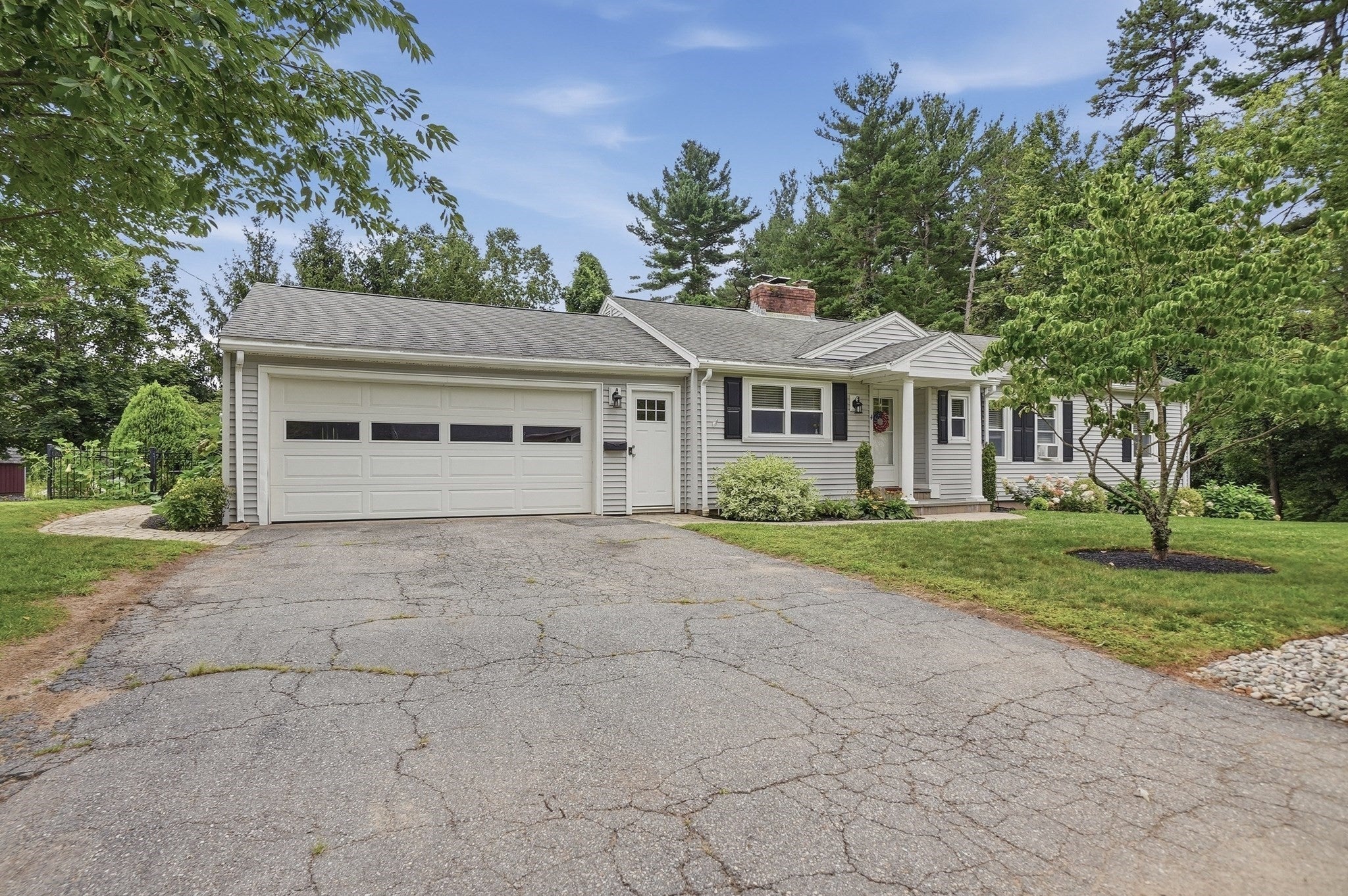 4 Pinewood Drive