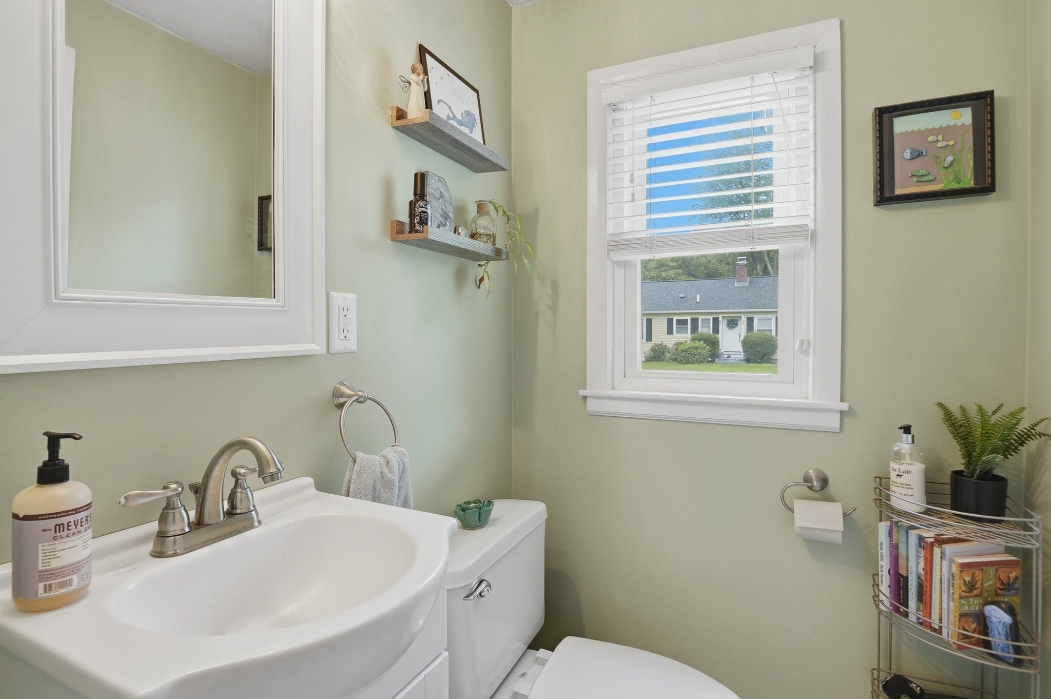 4 Pinewood Drive, West Boylston, MA, 4 Pinewood Drive, West Boylston, MA Photo #14