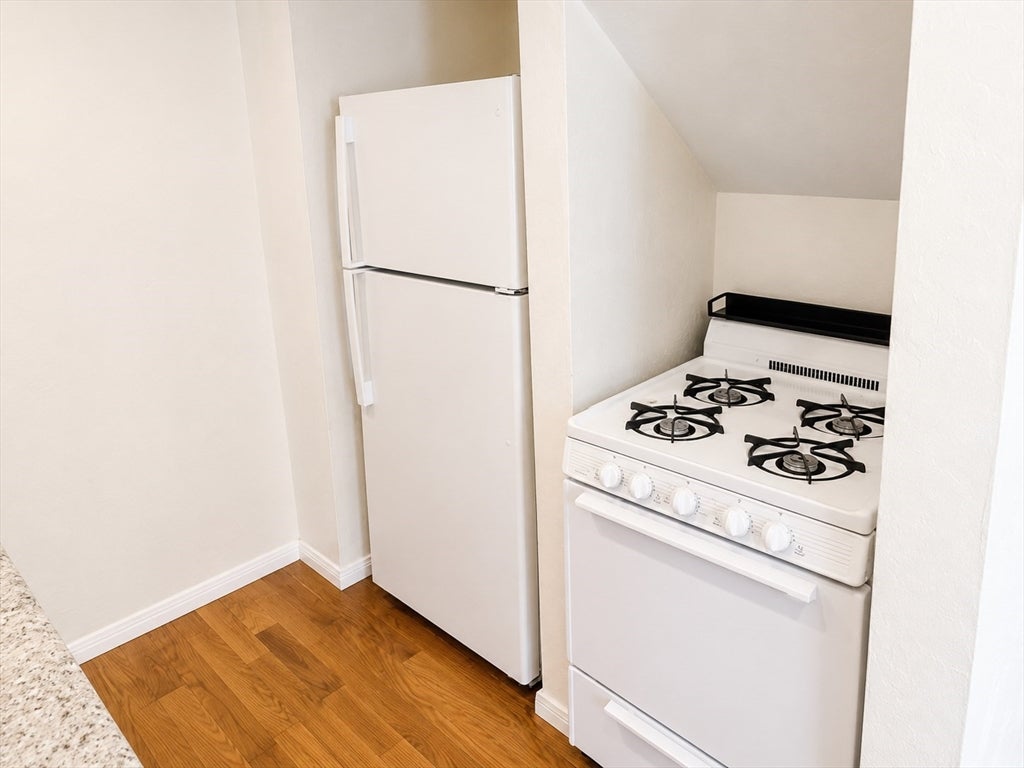 19 Chestnut St #21D, Framingham, MA, 19 Chestnut St #21D, Framingham, MA Photo #11