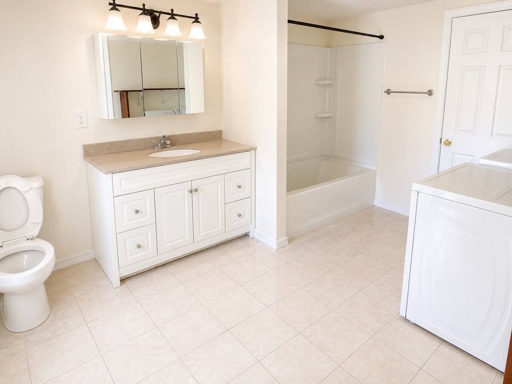 19 Chestnut St #21D, Framingham, MA, 19 Chestnut St #21D, Framingham, MA Photo #9