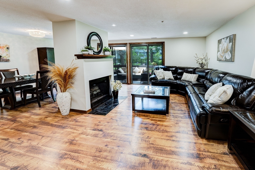 559 Great Elm Way 559