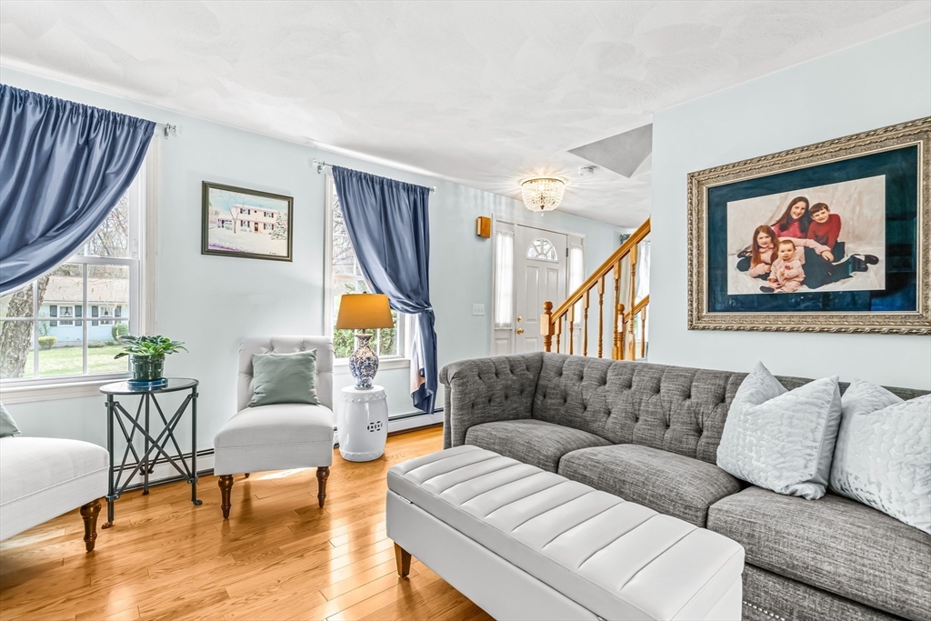 15 Candleberry Ln