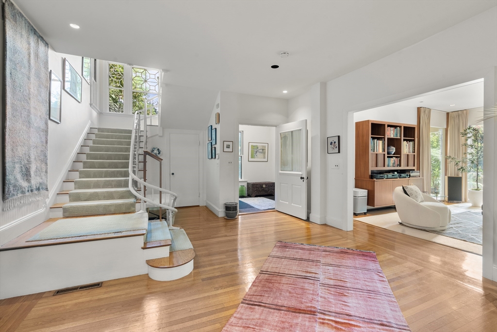 48 Hubbard Park Road