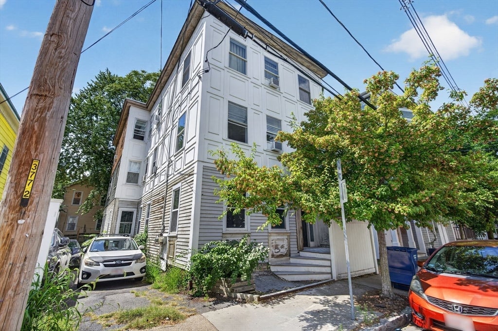 65 Howard St #2, Cambridge, MA Photo #25