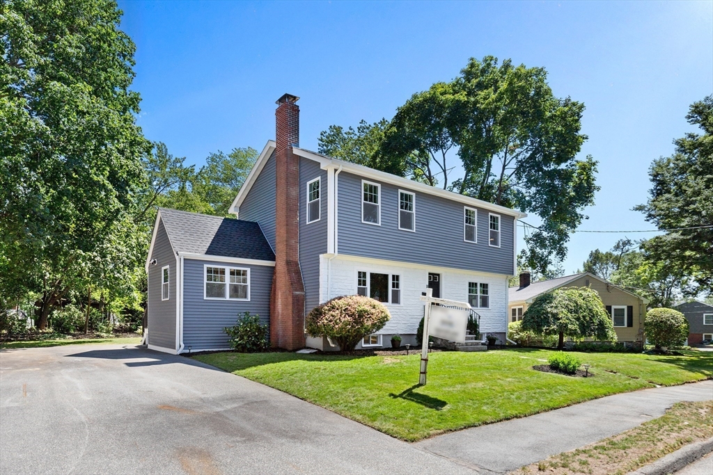 18 Muriel Ave