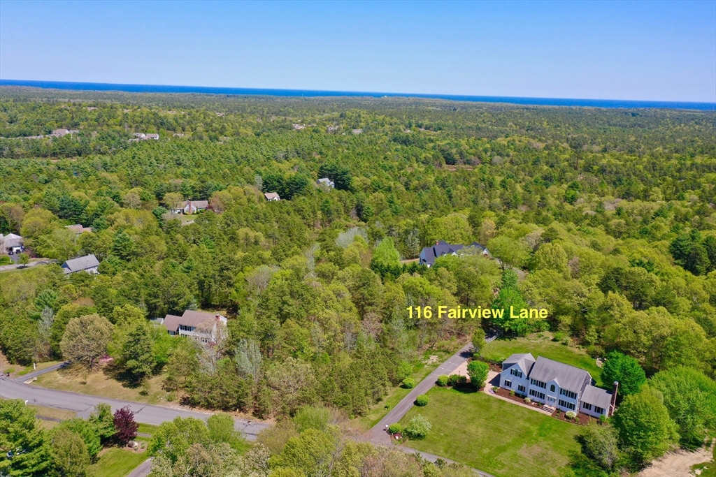 116 Fairview Ln