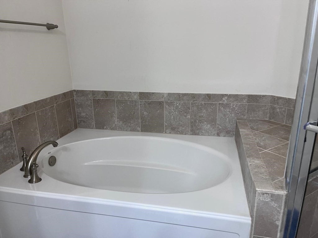 2115 Simeon Howard Way #2115, Westborough, MA Photo #22