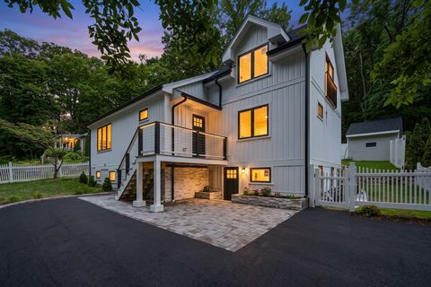 Photo of 6 Amherst Rd, Hopkinton, MA 01748 (MLS # 73539848)
