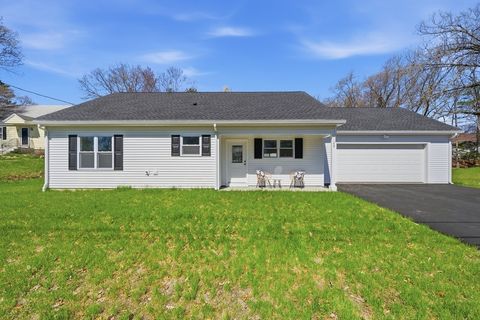 109 Navy Yard Rd Dracut MA 01826