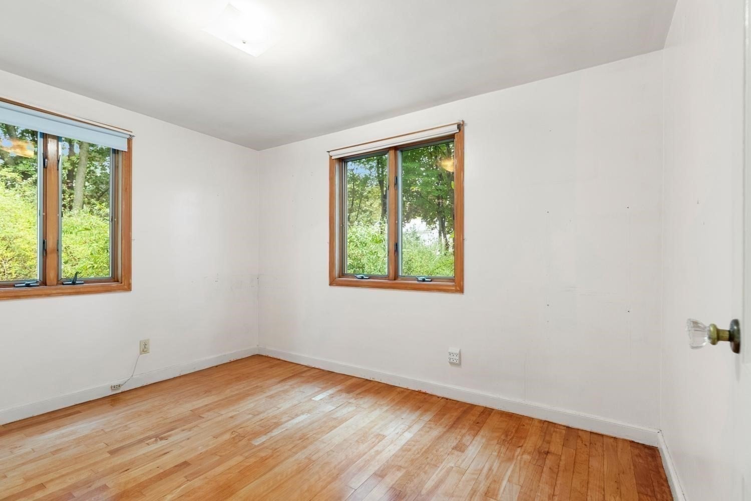 80 Temple Road, Waltham, MA Photo #21