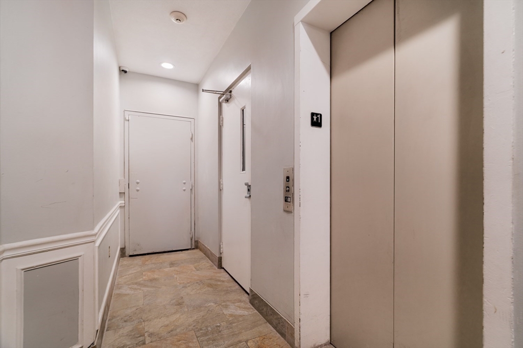 188 North 64