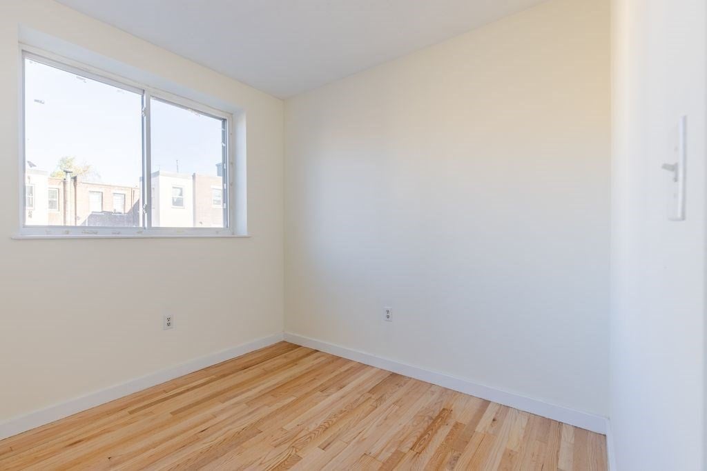 1263 Commonwealth Ave #4, Boston, MA, 1263 Commonwealth Ave #4, Boston, MA Photo #4