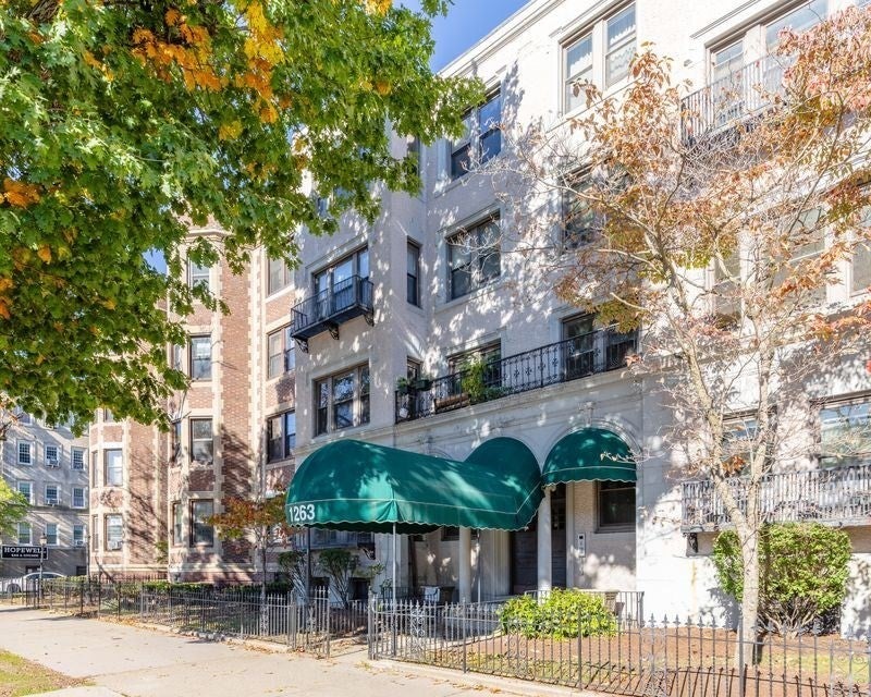 1263 Commonwealth Ave #4, Boston, MA, 1263 Commonwealth Ave #4, Boston, MA Photo #14