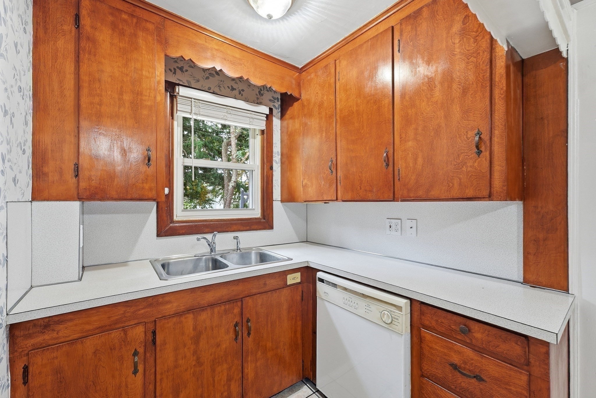 47 Shearer St, Palmer, MA Photo #14