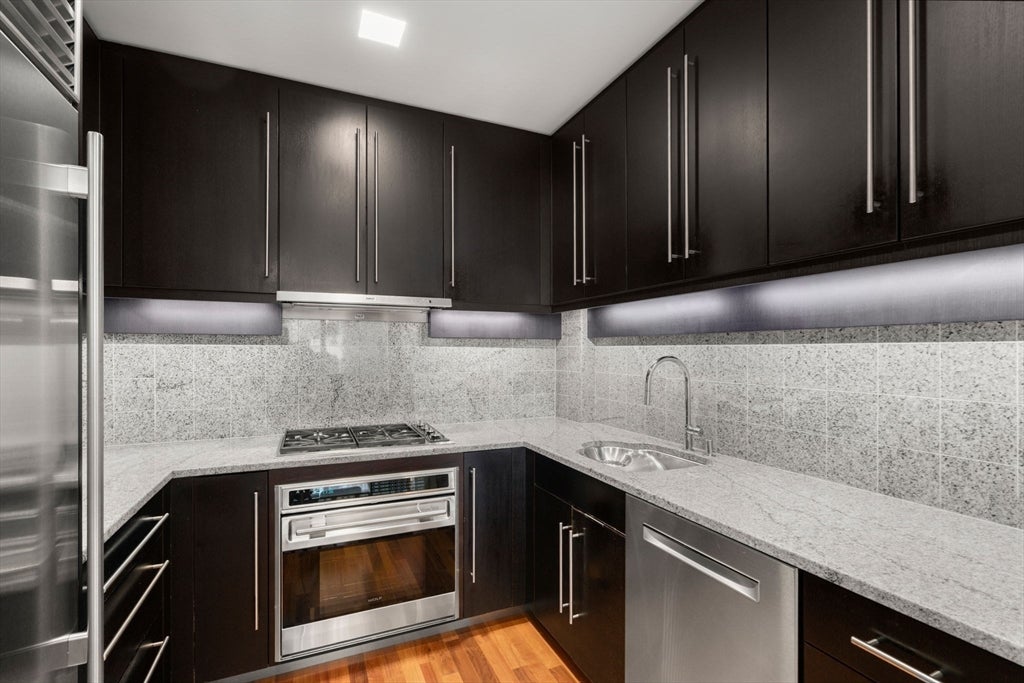 500 Atlantic Ave #21M, Boston, MA Photo #7