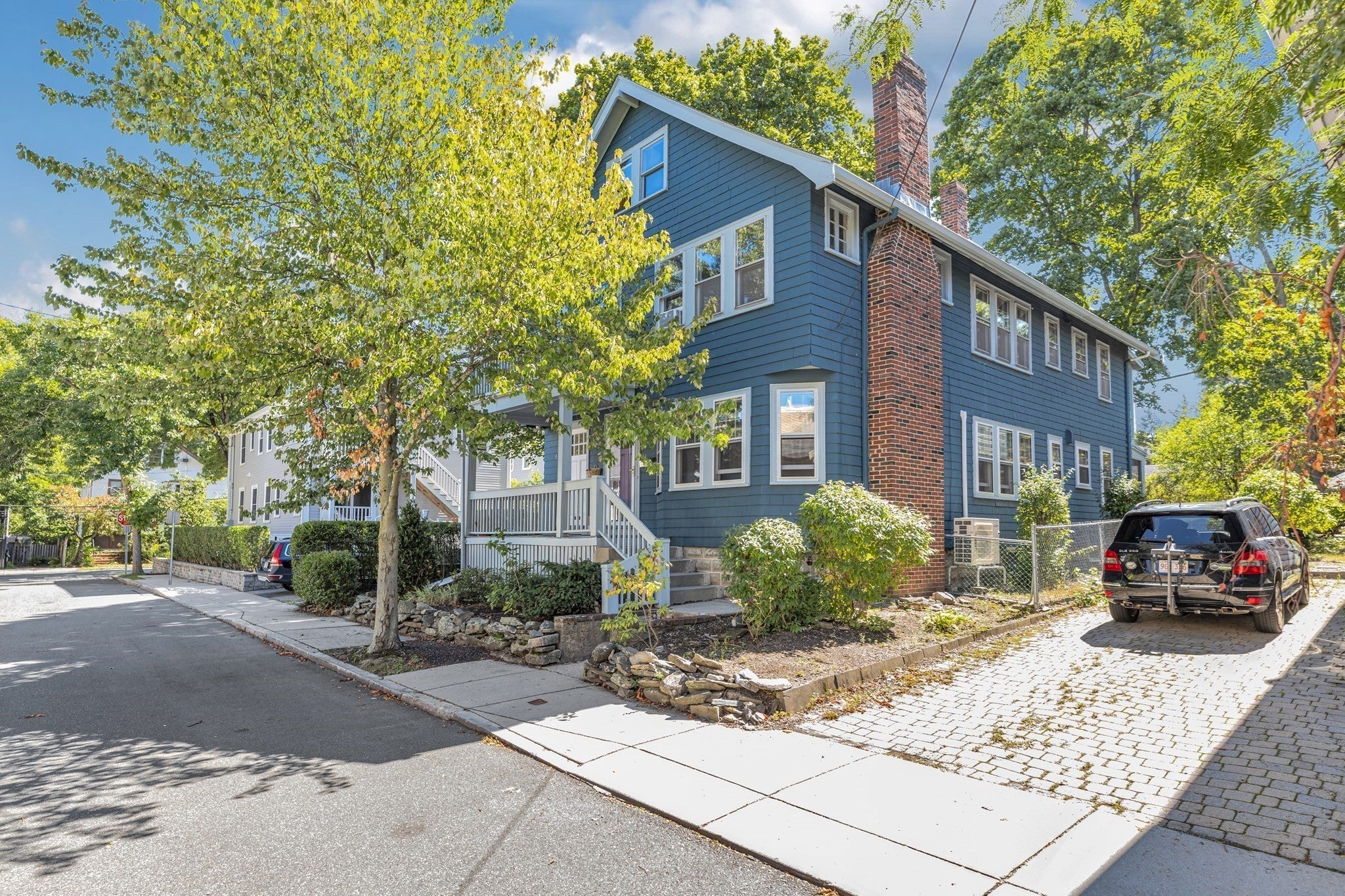8 Hawthorne Park 8