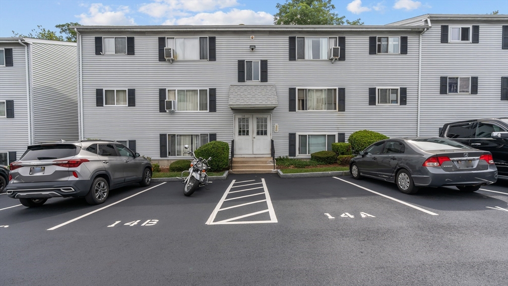 5455 N Main St 14-B