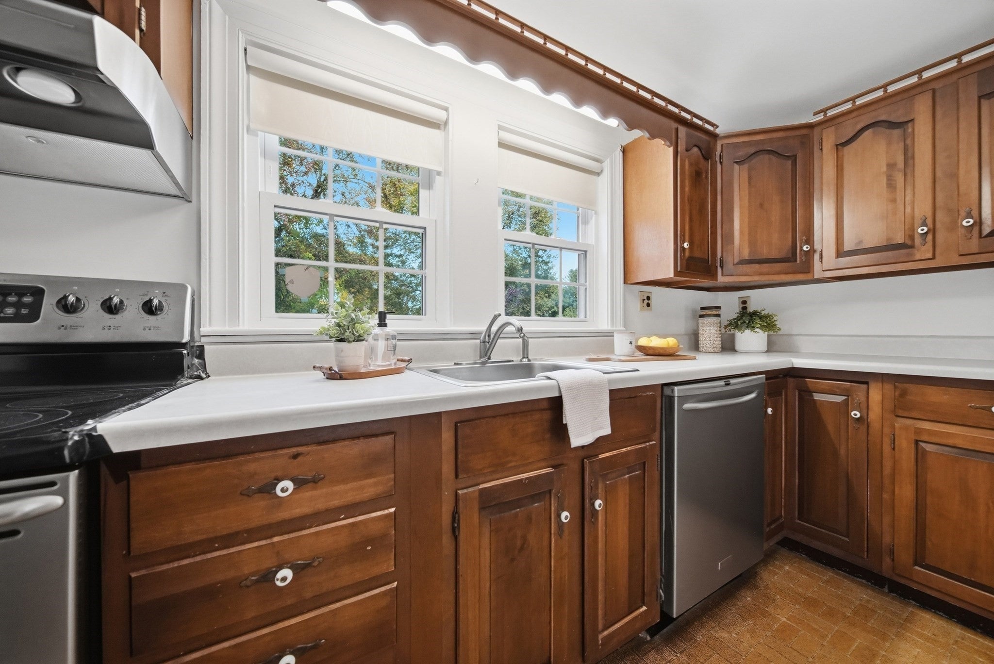22 Houston Avenue, Methuen, MA, 22 Houston Avenue, Methuen, MA Photo #18