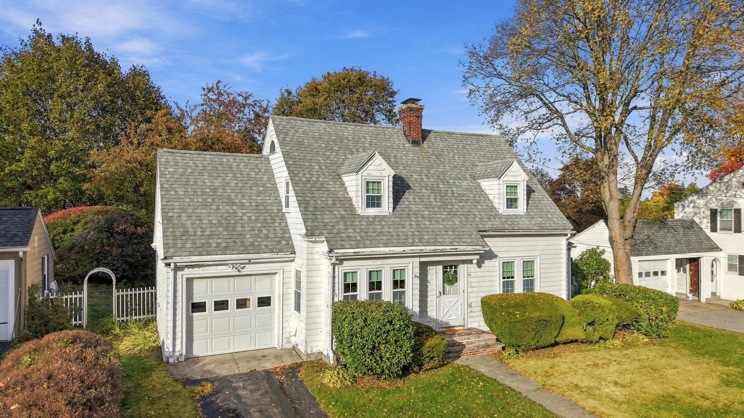 22 Houston Avenue