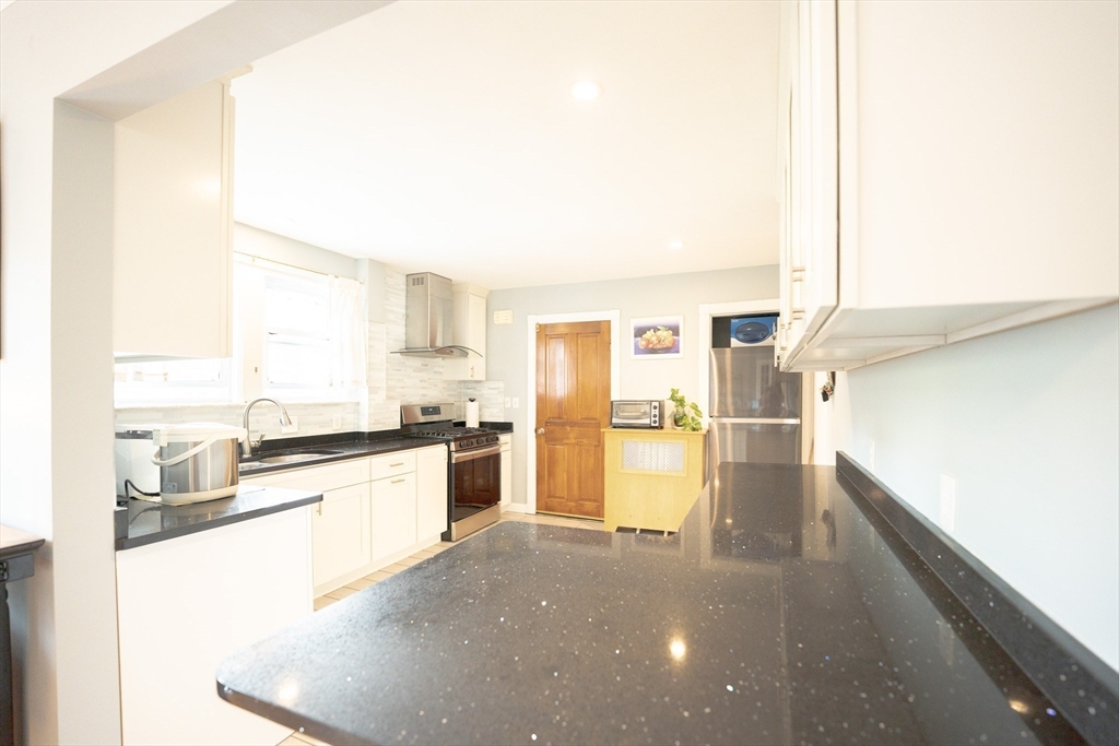 8-10 Bonwood St