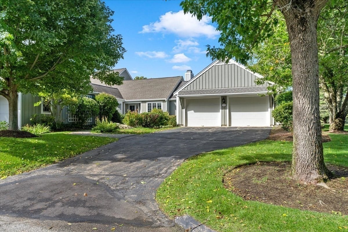 10 Floret Cir #10, Hingham, MA Photo #34