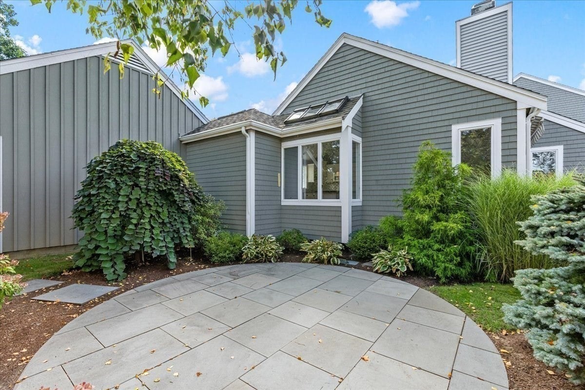 10 Floret Cir #10, Hingham, MA Photo #30