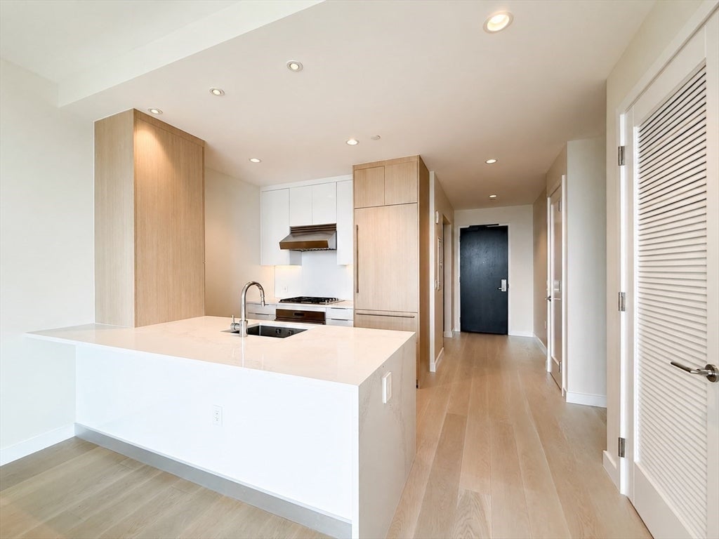 188 Brookline Ave #26H, Boston, MA, 188 Brookline Ave #26H, Boston, MA Photo #6
