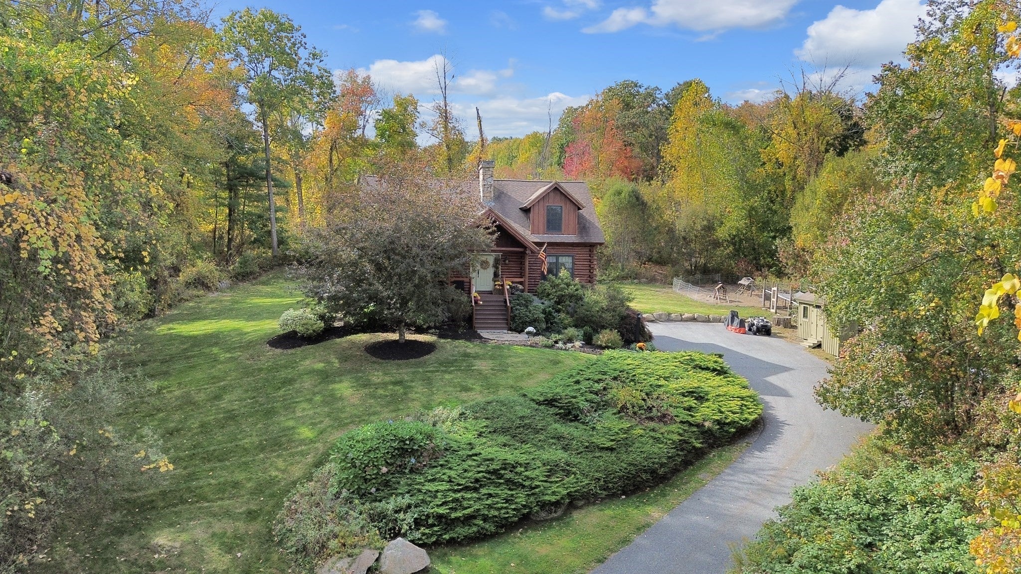 Photo of 55 Fiske Mill Rd, Upton, MA
