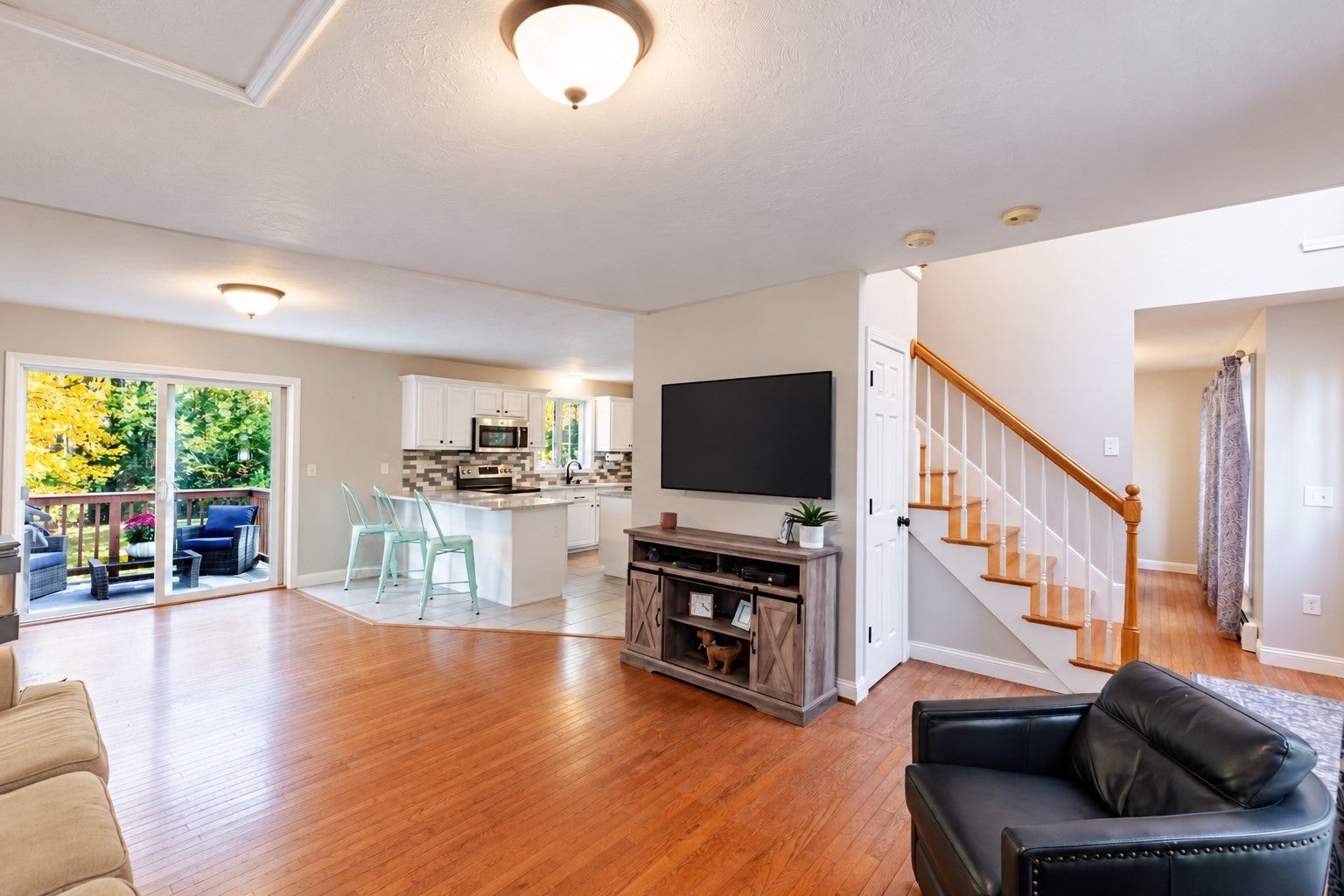 150 Dunn Road, Ashburnham, MA Photo #11