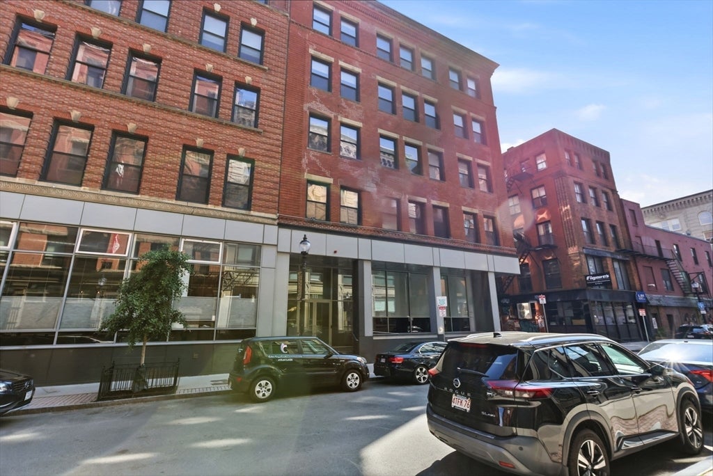 111 Beach ST #3-B, Boston, MA Photo #25