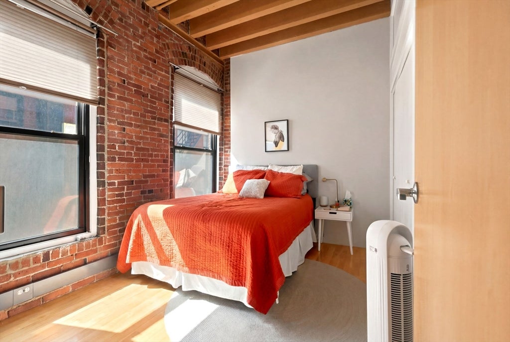 111 Beach ST #3-B, Boston, MA Photo #26