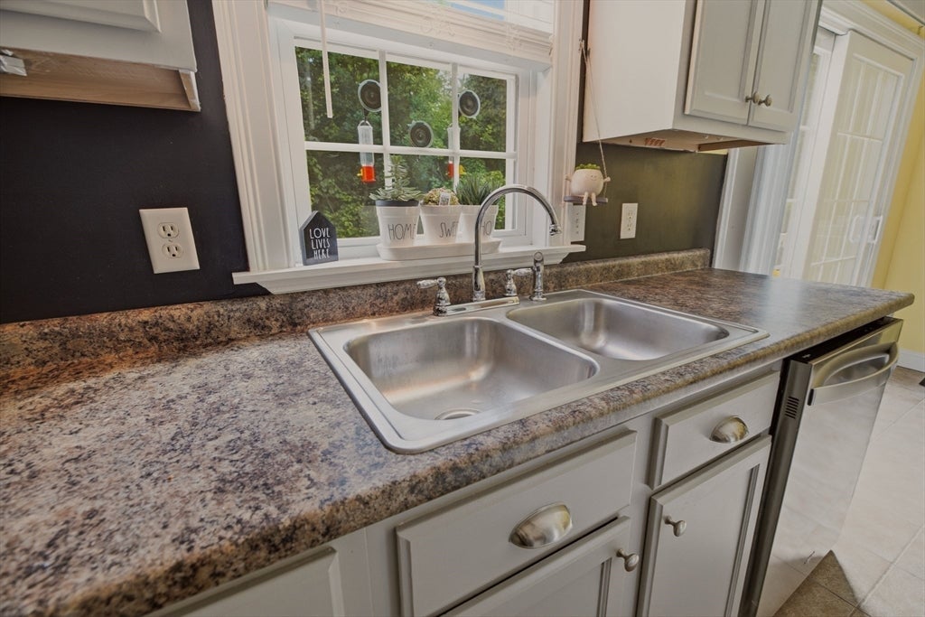 5239 N Main St #18, Fall River, MA, 5239 N Main St #18, Fall River, MA Photo #14