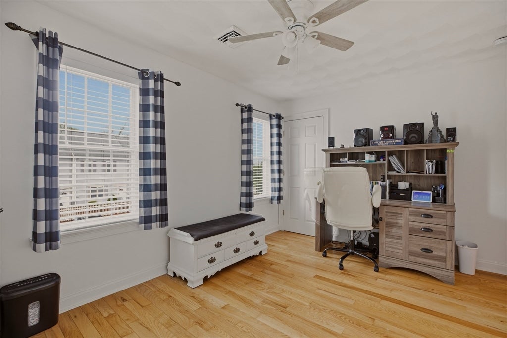 5239 N Main St #18, Fall River, MA, 5239 N Main St #18, Fall River, MA Photo #25