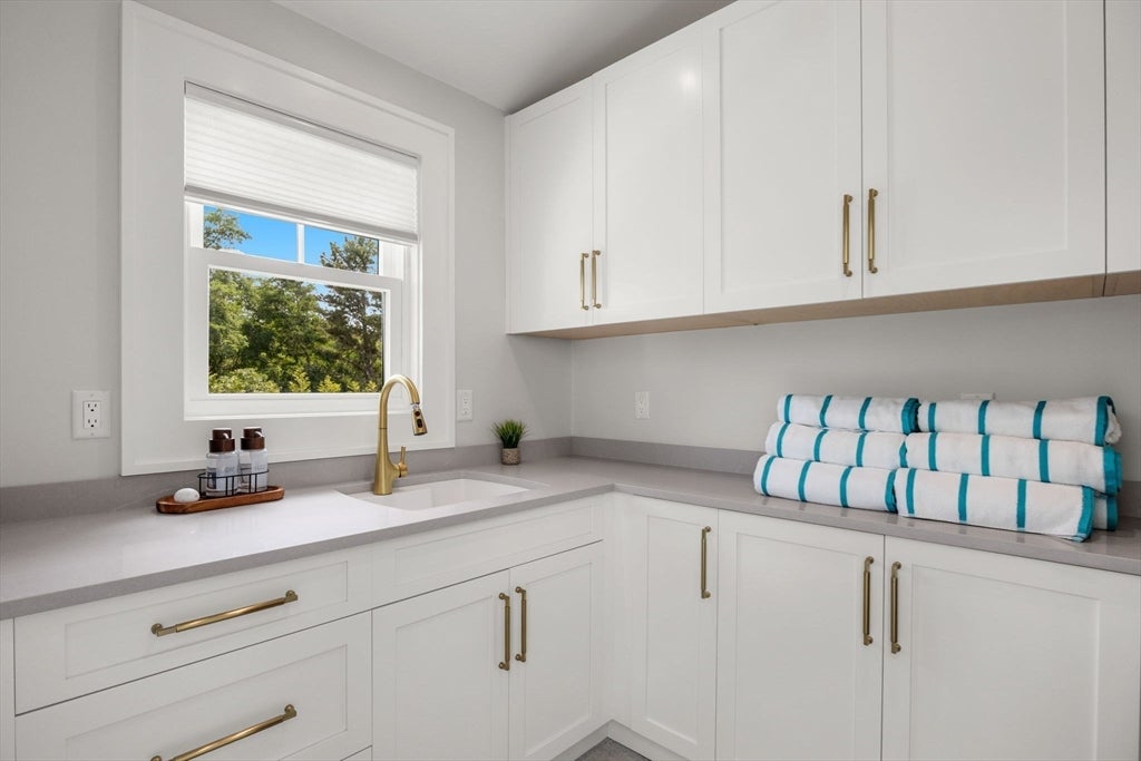 171 Searsville Rd, Dennis, MA, 171 Searsville Rd, Dennis, MA Photo #15