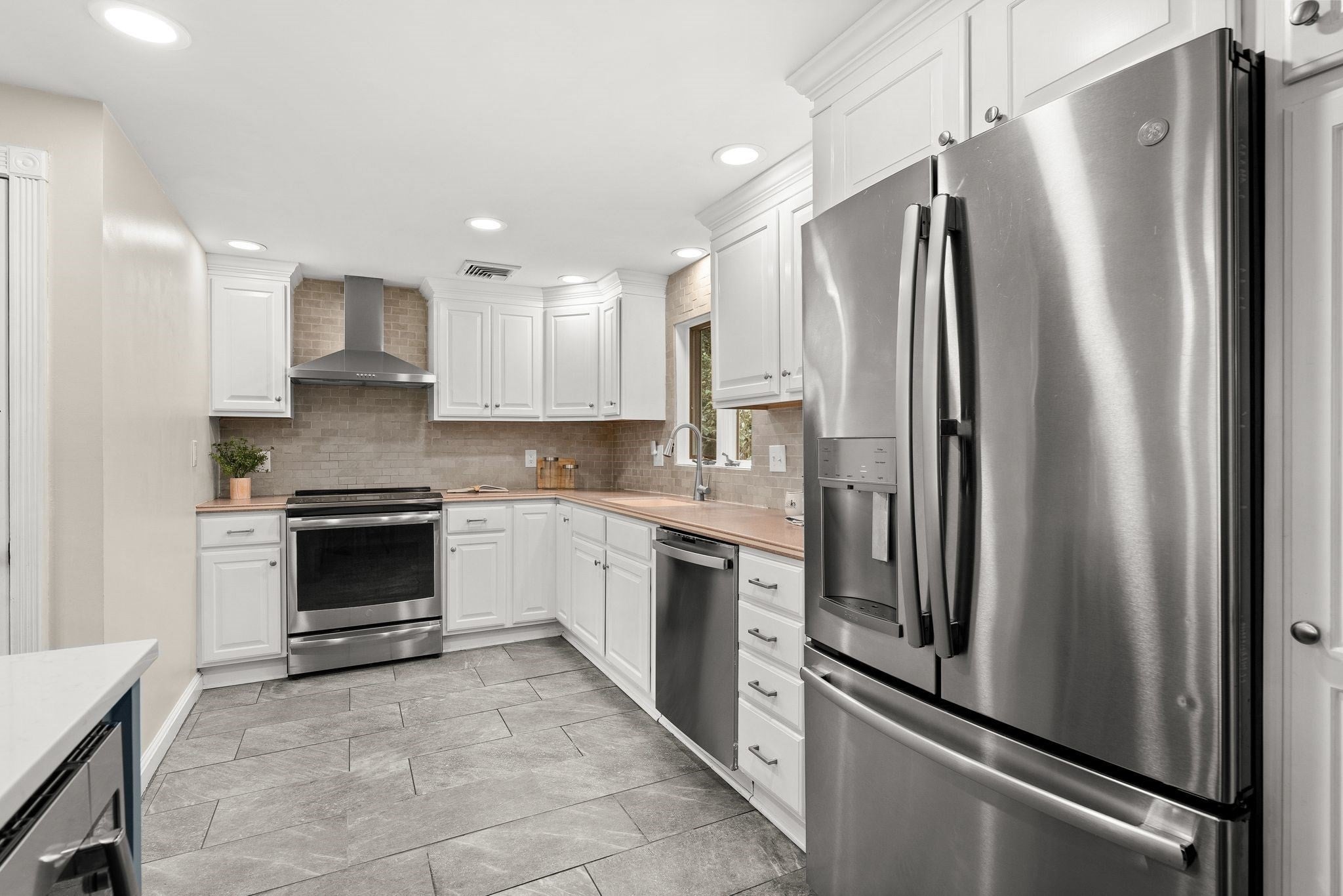 318 Mystic St, Arlington, MA, 318 Mystic St, Arlington, MA Photo #8
