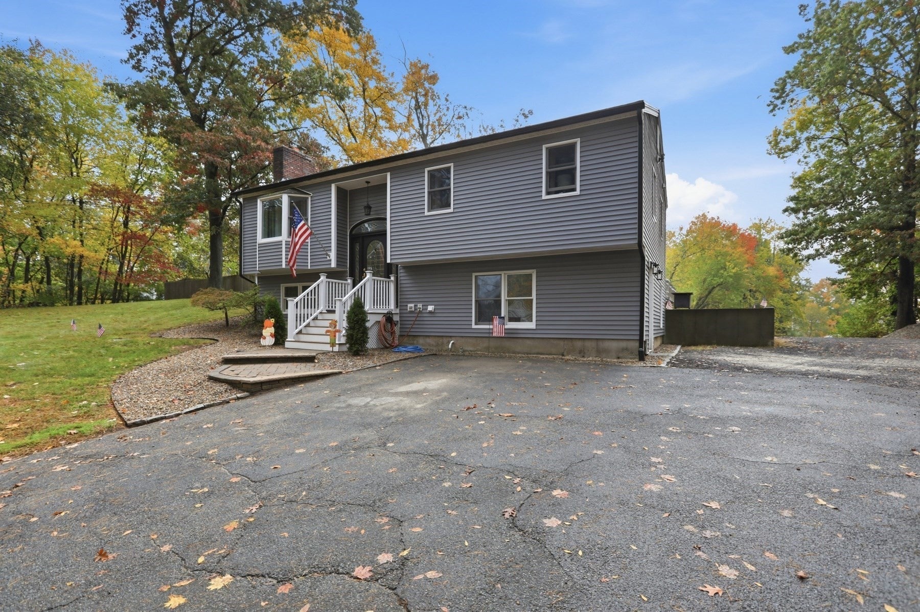 Photo of 213 North St, Georgetown, MA