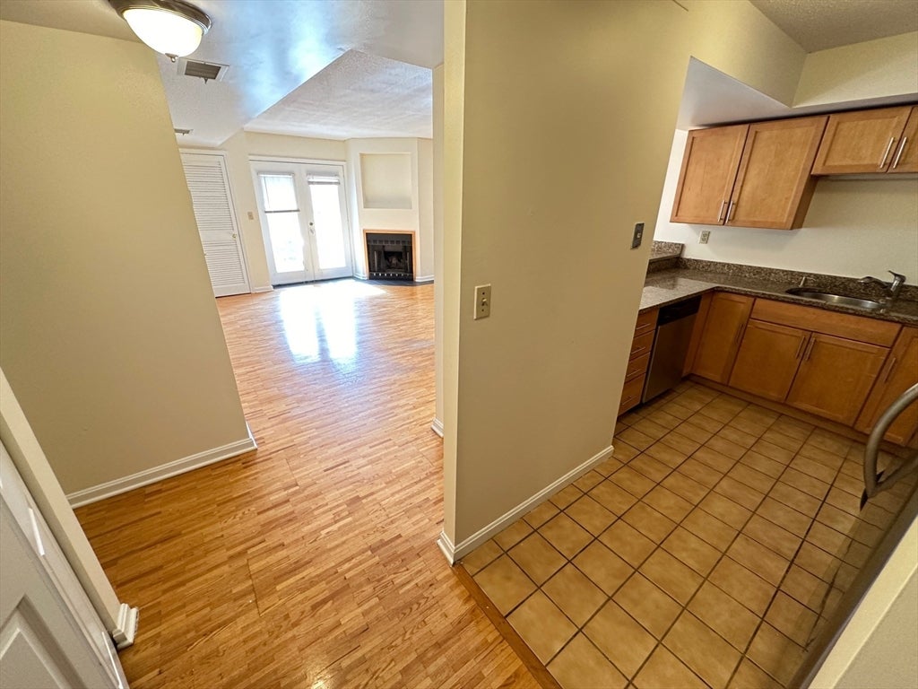 345 Franklin Street #406, Cambridge, MA, 345 Franklin Street #406, Cambridge, MA Photo #2