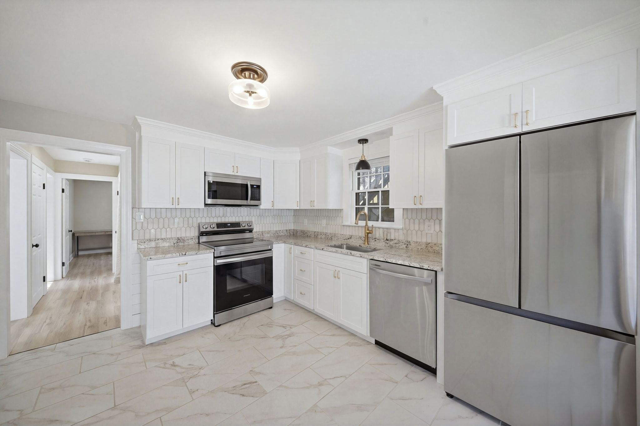 29 Shadow Lake Rd, Salem, NH, 29 Shadow Lake Rd, Salem, NH Photo #9